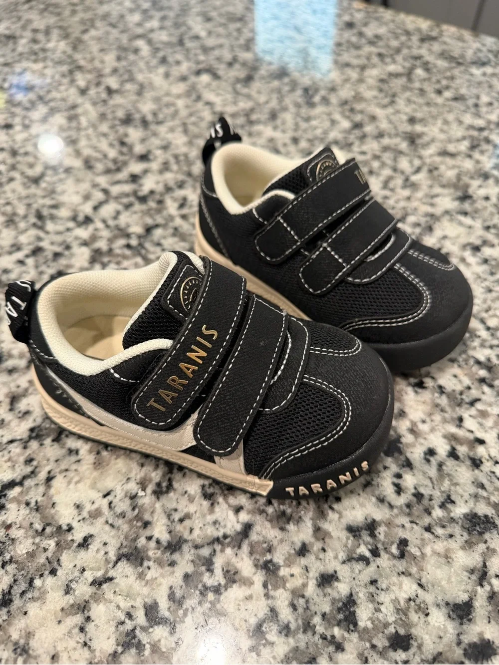 Taranis Kids Black and Cream Velcro Athletic Sneakers